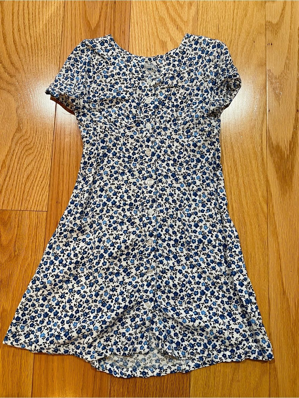 Wonder Nation Blue Floral Print White Top